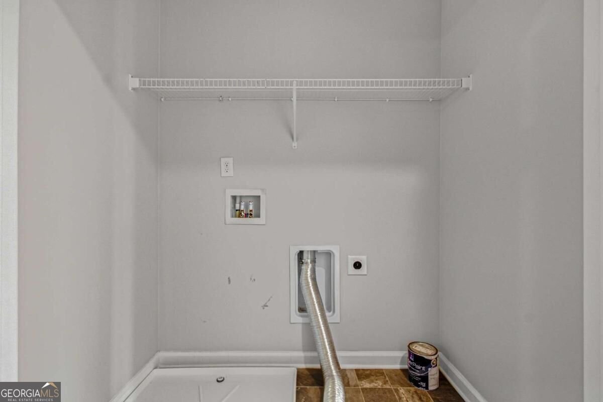 402 Montclair Court Woodstock - Photo 24