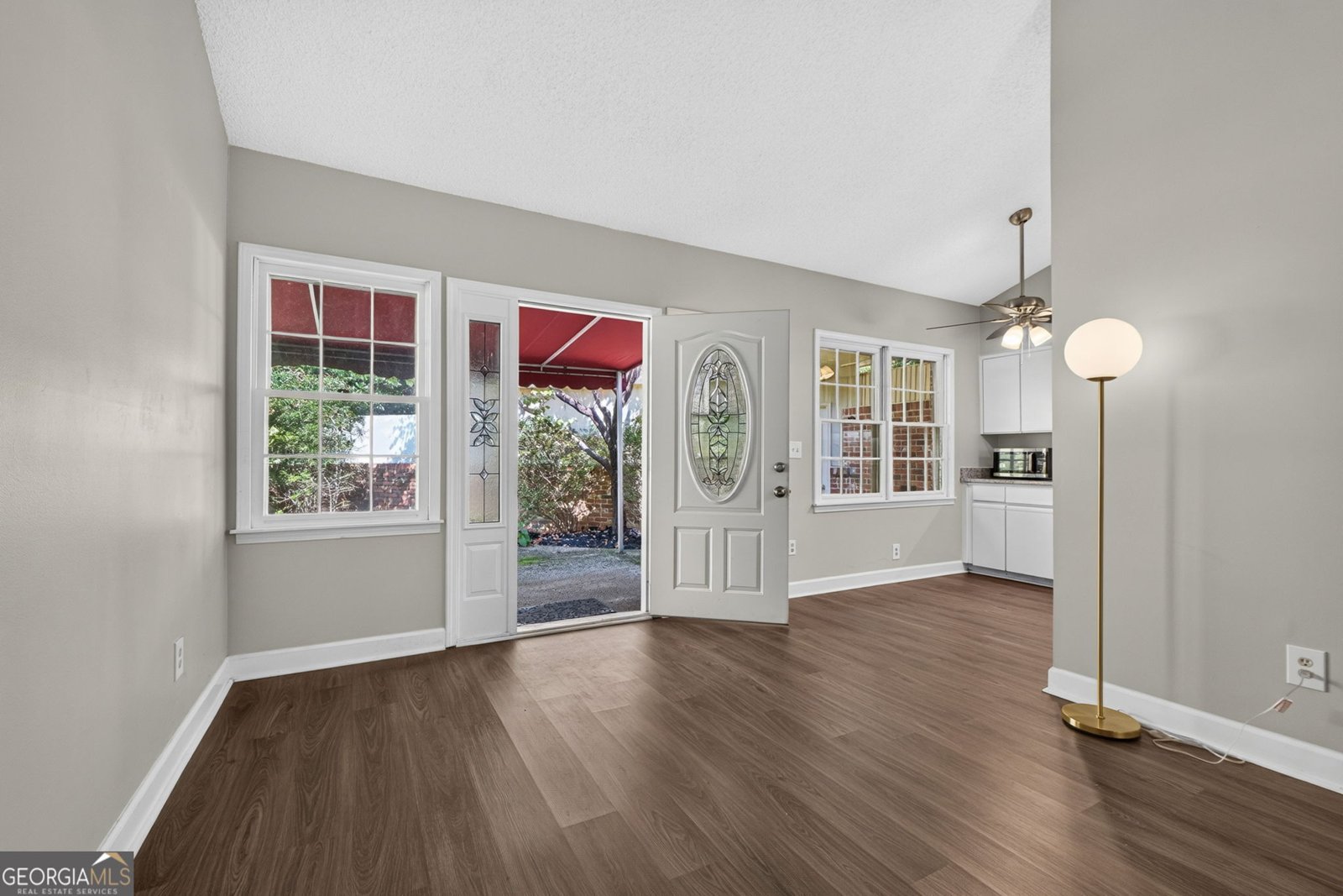 6381 Deerhollow Way Peachtree Corners - Photo 11