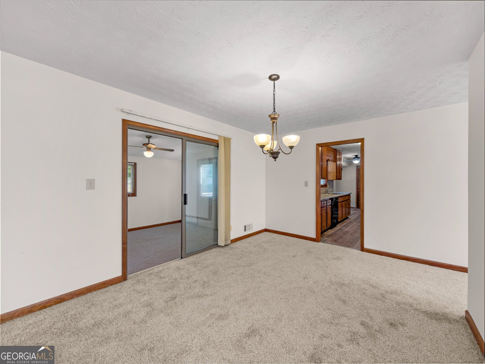 518 Club Valley Drive Stockbridge - Photo 15