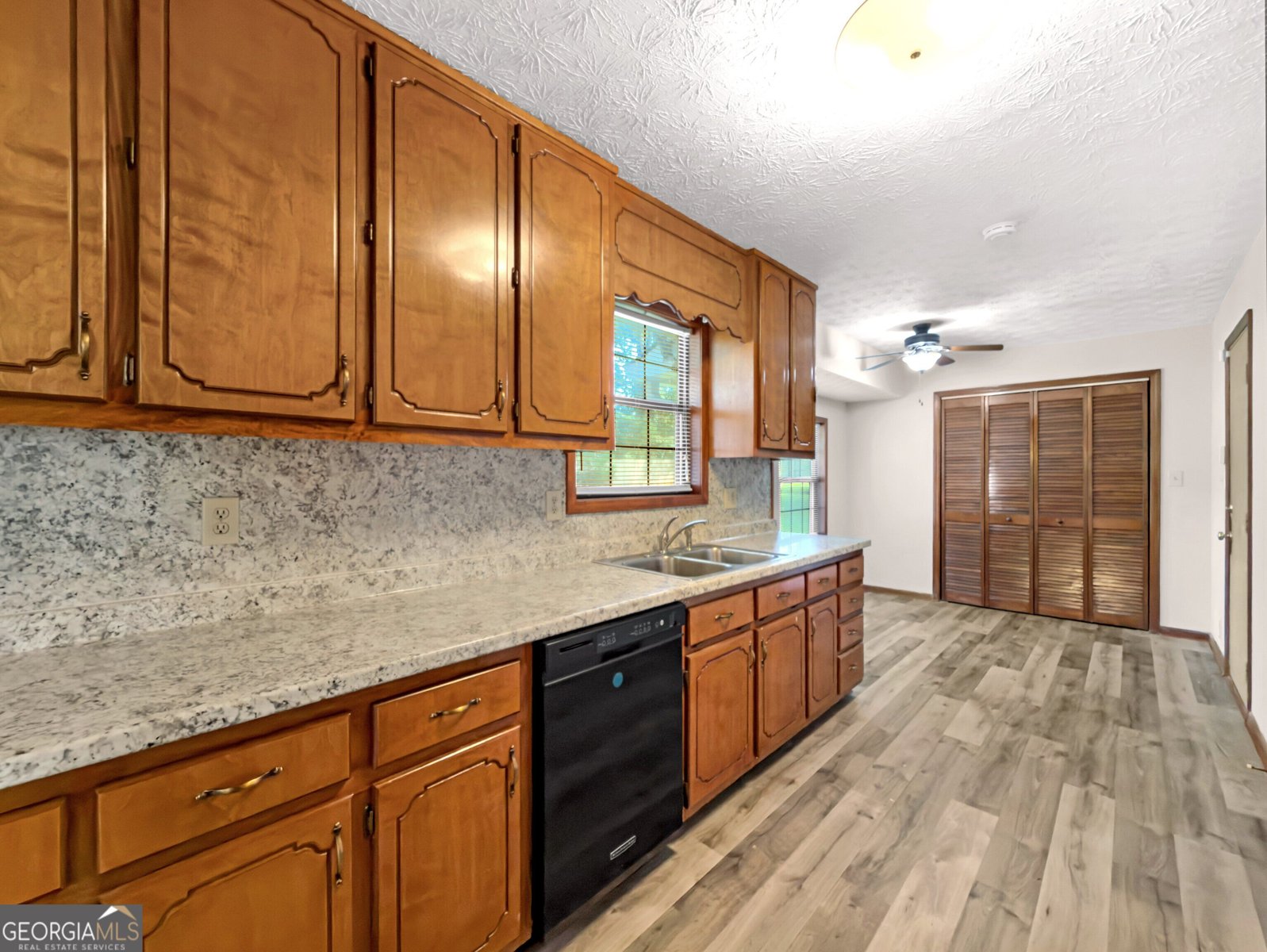 518 Club Valley Drive Stockbridge - Photo 19
