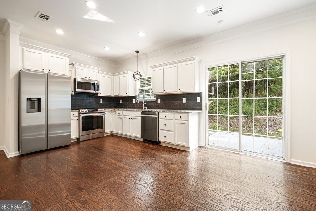 2401 Heritage Park Circle Kennesaw - Photo 17