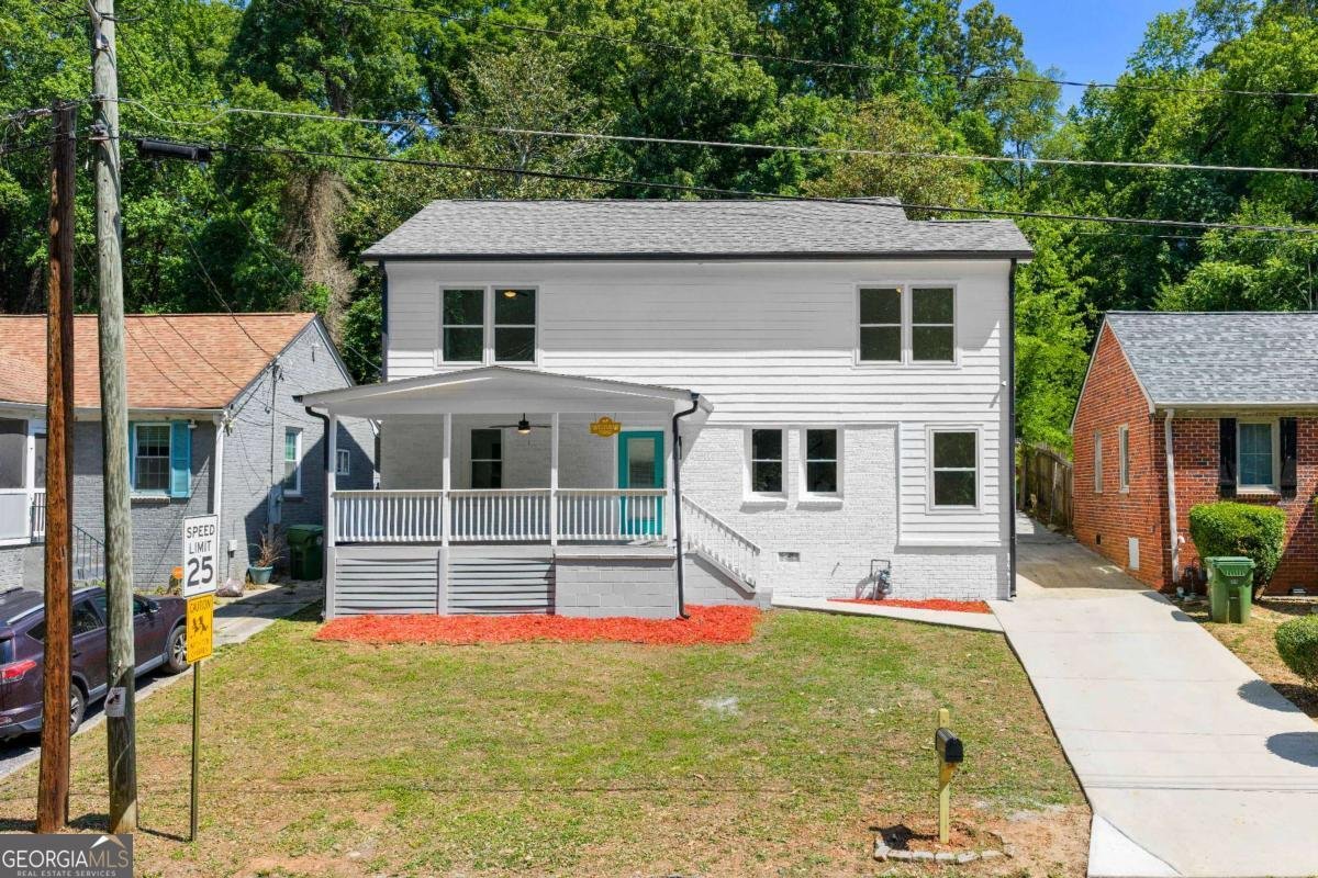 1689 Derry Avenue Atlanta - main photo
