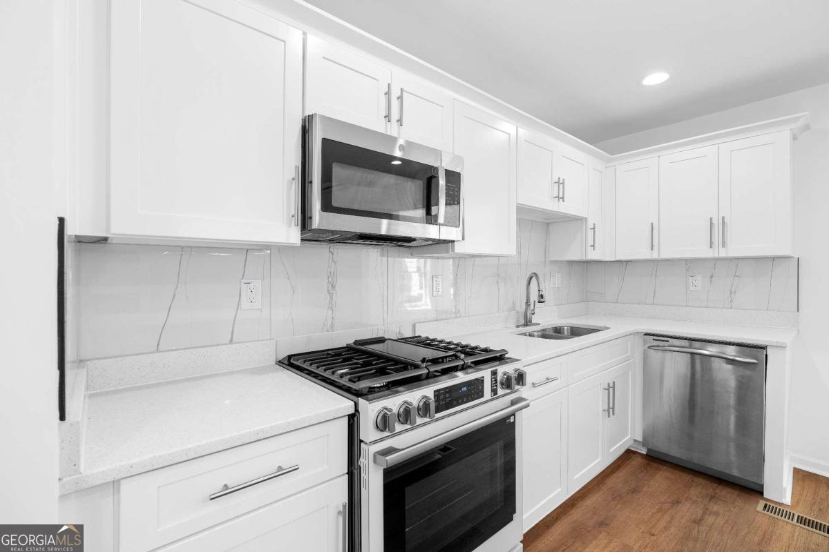 1689 Derry Avenue Atlanta - Photo 11