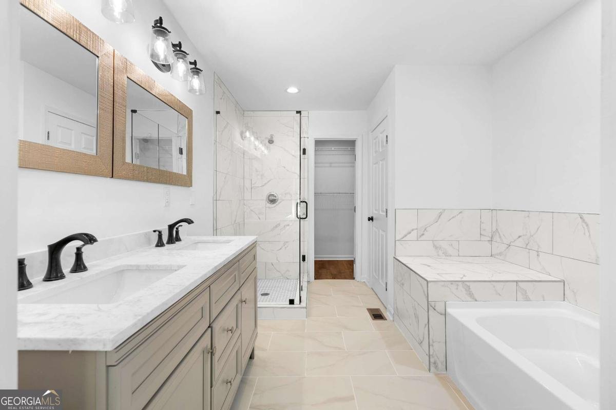 1689 Derry Avenue Atlanta - Photo 18