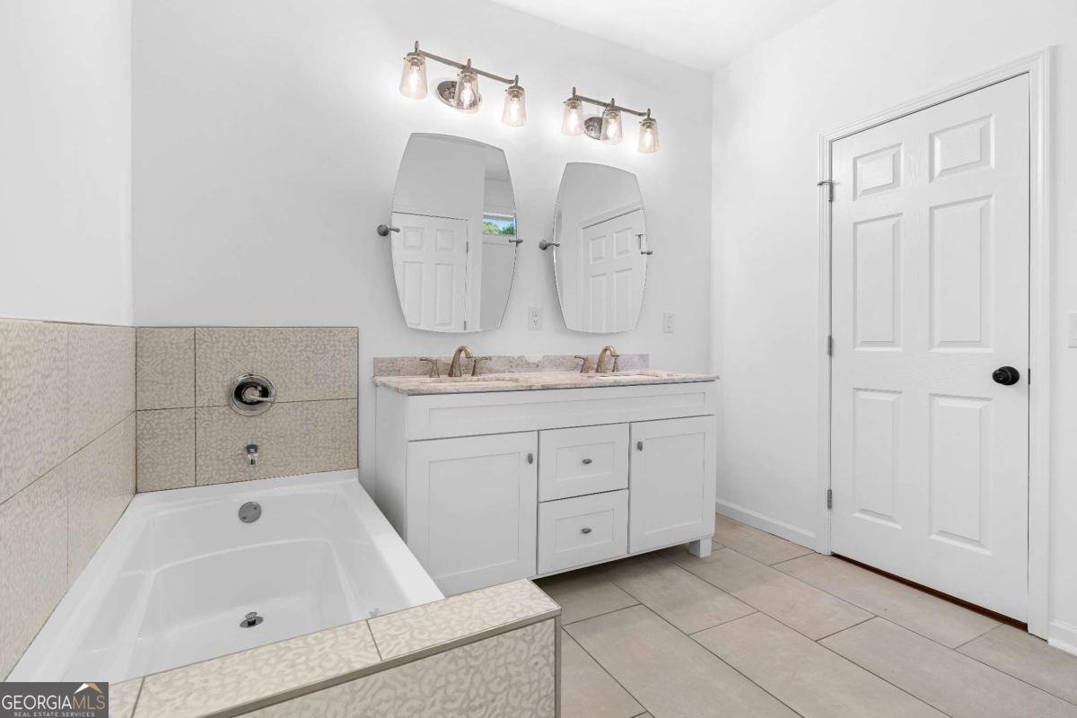 1689 Derry Avenue Atlanta - Photo 25