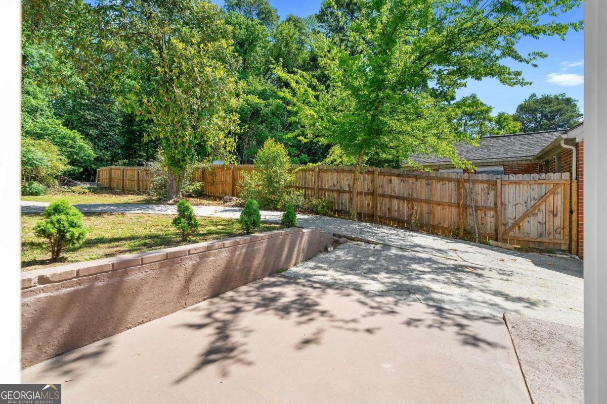 1689 Derry Avenue Atlanta - Photo 31