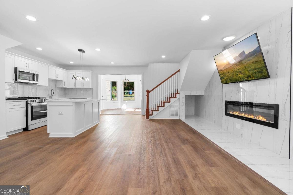 1689 Derry Avenue Atlanta - Photo 6