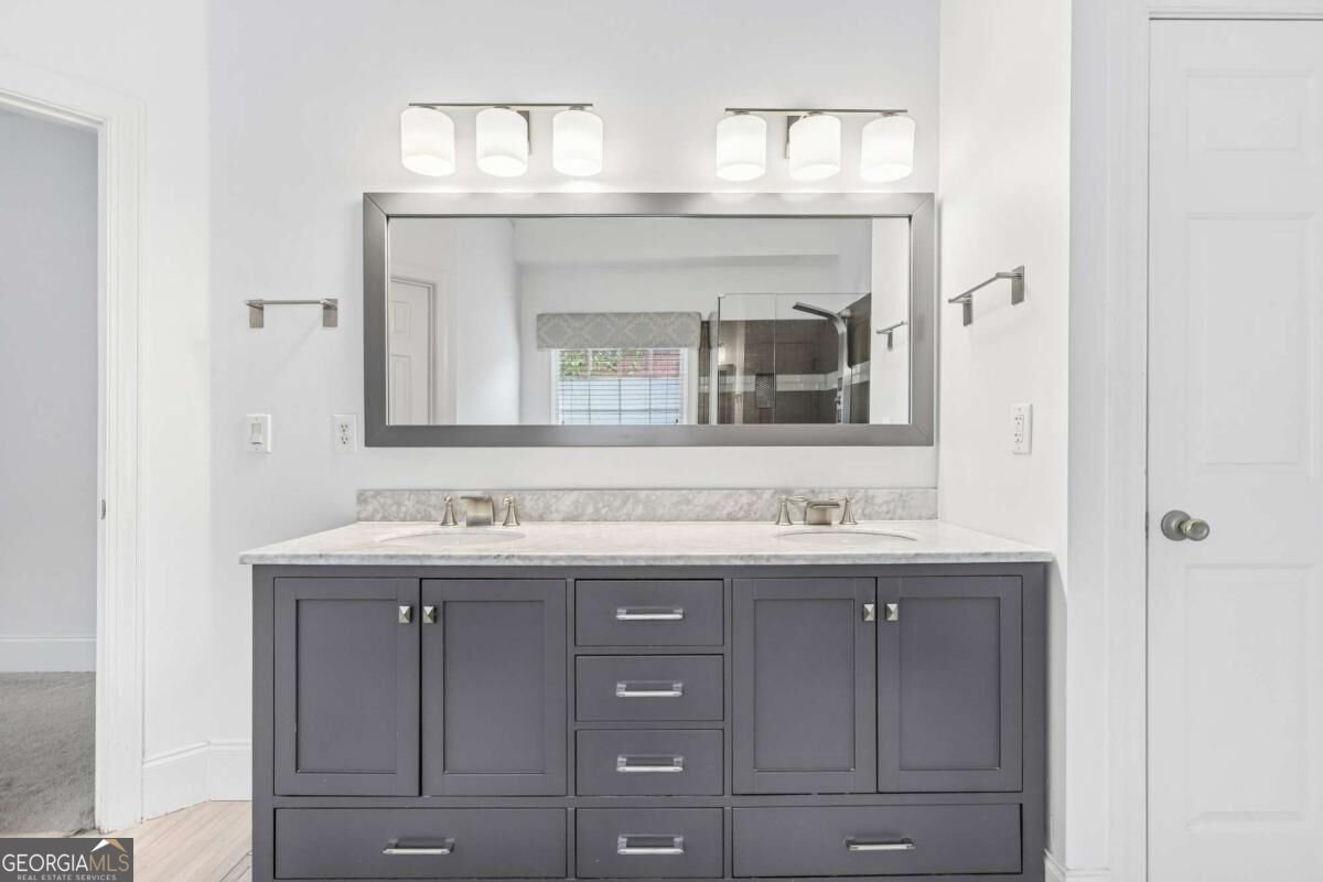 3750 Highcroft Circle Peachtree Corners - Photo 14