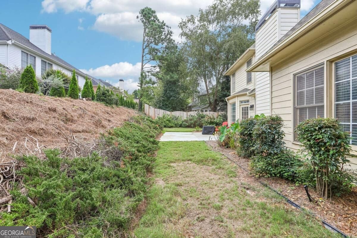 3750 Highcroft Circle Peachtree Corners - Photo 25
