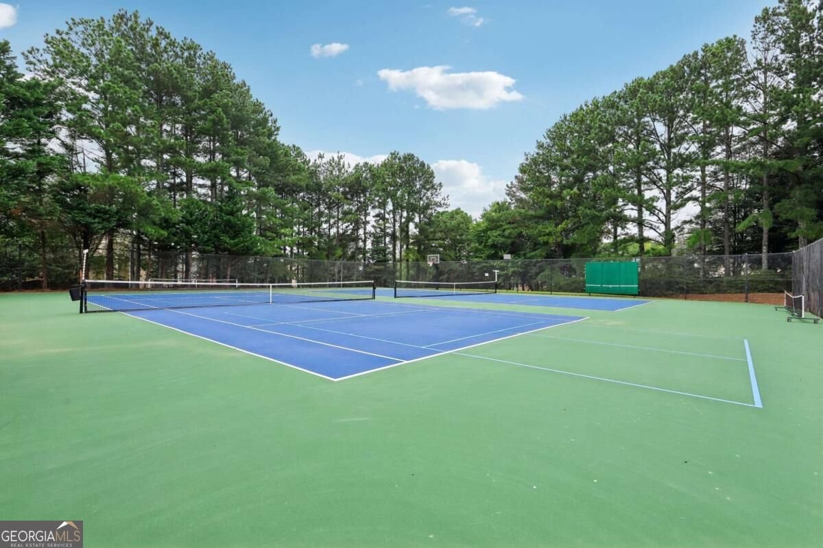 3750 Highcroft Circle Peachtree Corners - Photo 29