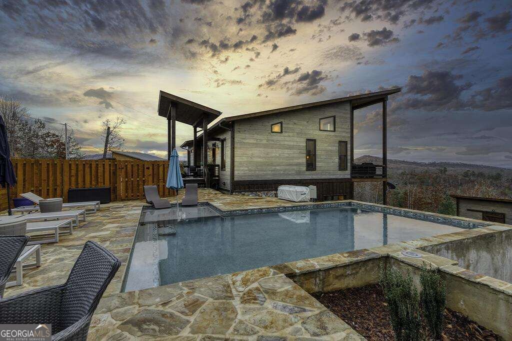 1083 Synacia Drive Mineral Bluff - main photo