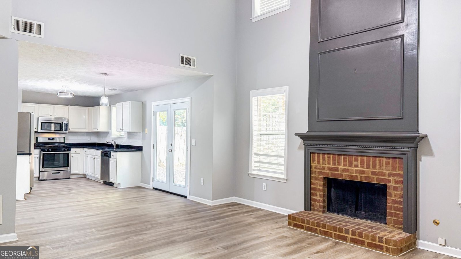 1195 Winthrope Chase Drive Alpharetta - Photo 10