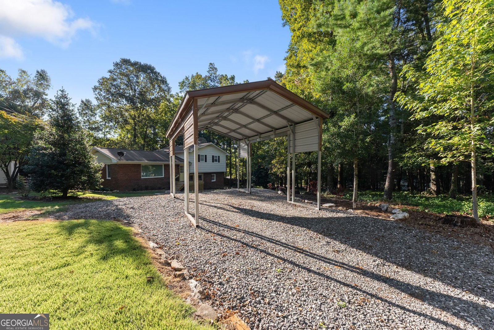 388 Sanders Street Clarkesville - Photo 6