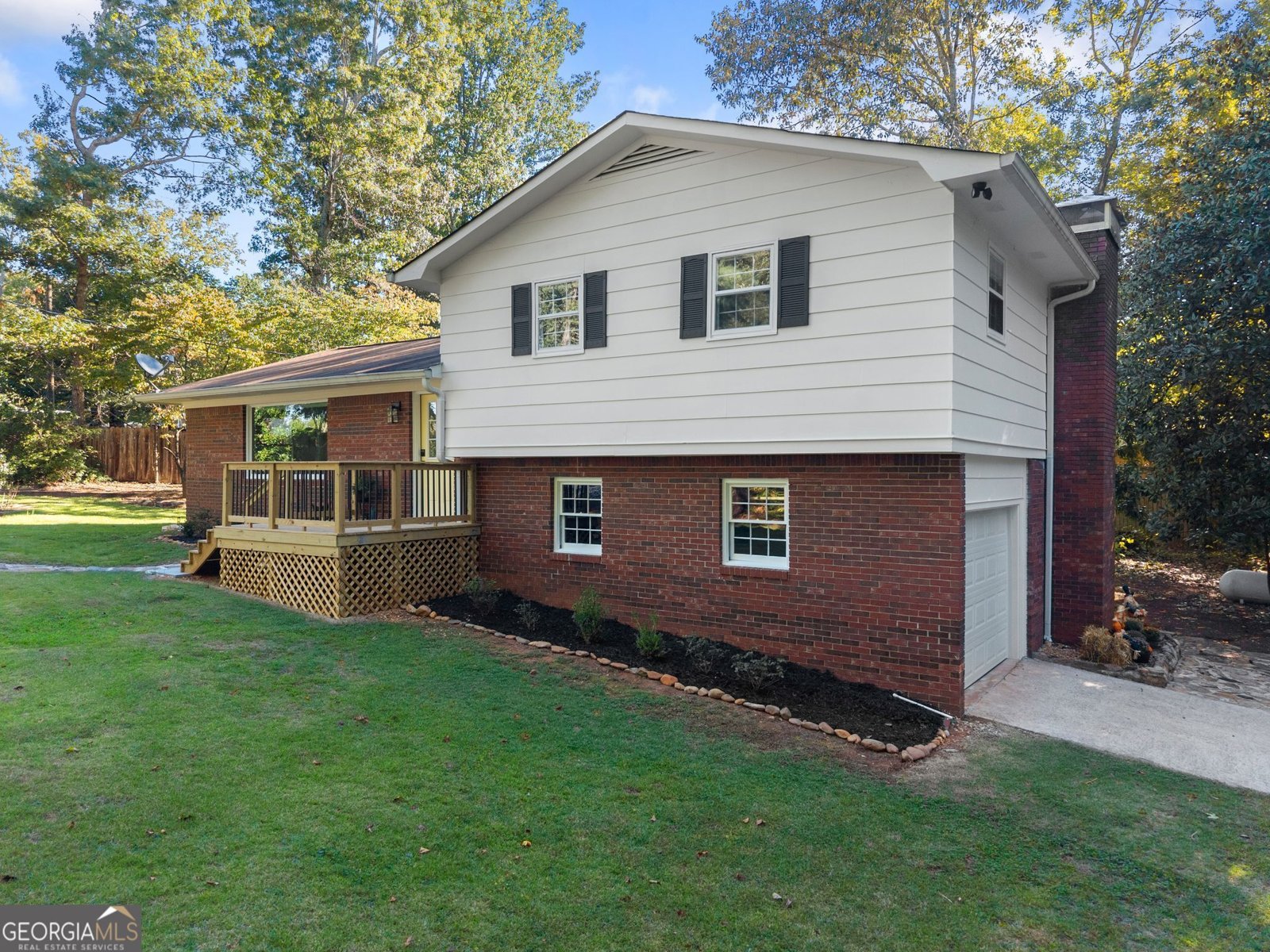 388 Sanders Street Clarkesville - Photo 7