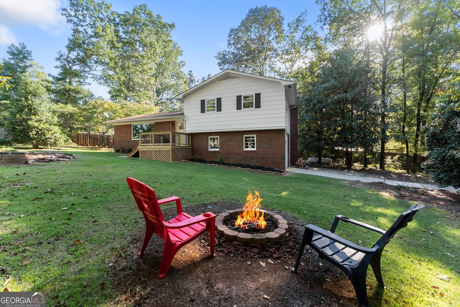 388 Sanders Street Clarkesville - Photo 8
