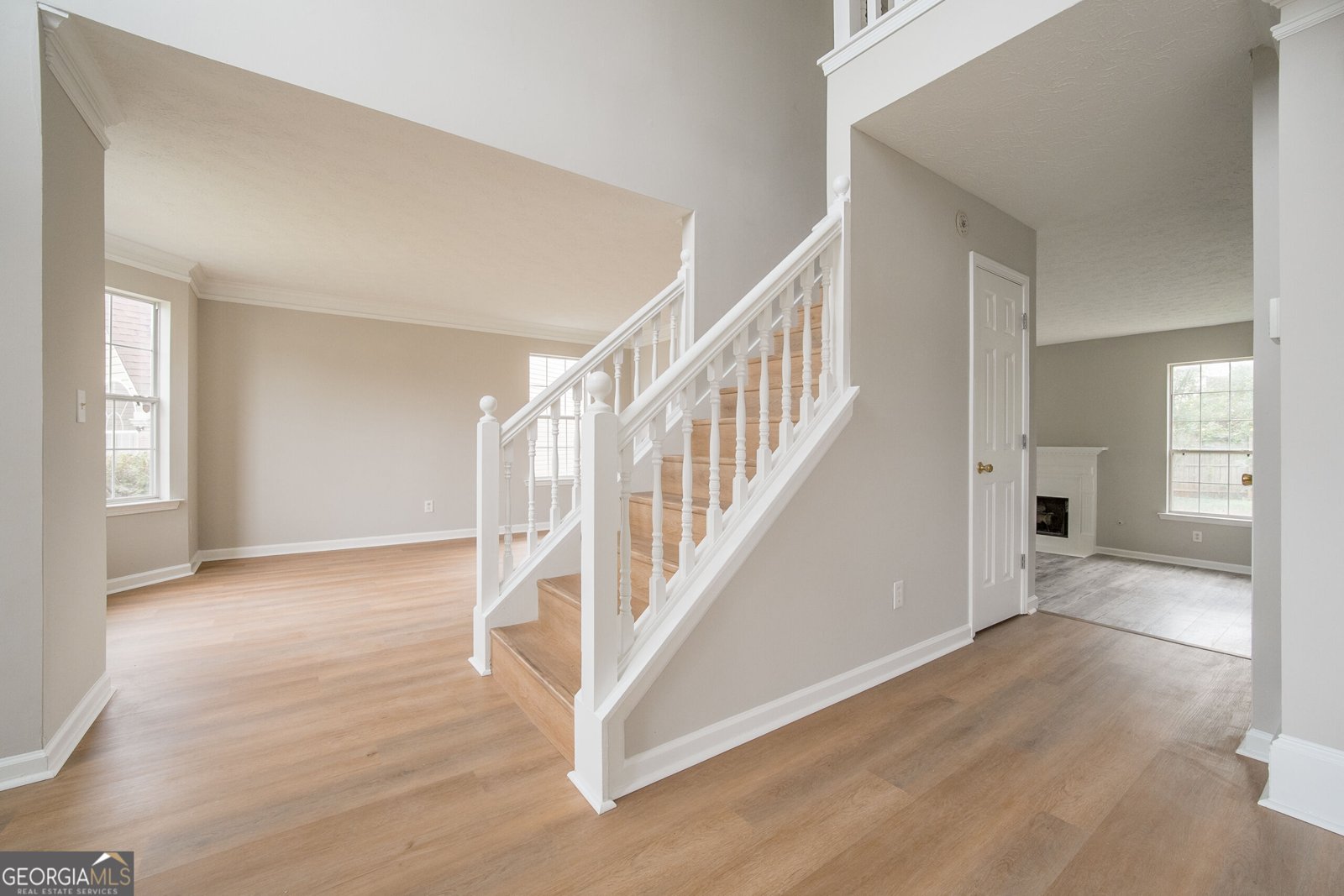412 Lake Front Court Stockbridge - Photo 11