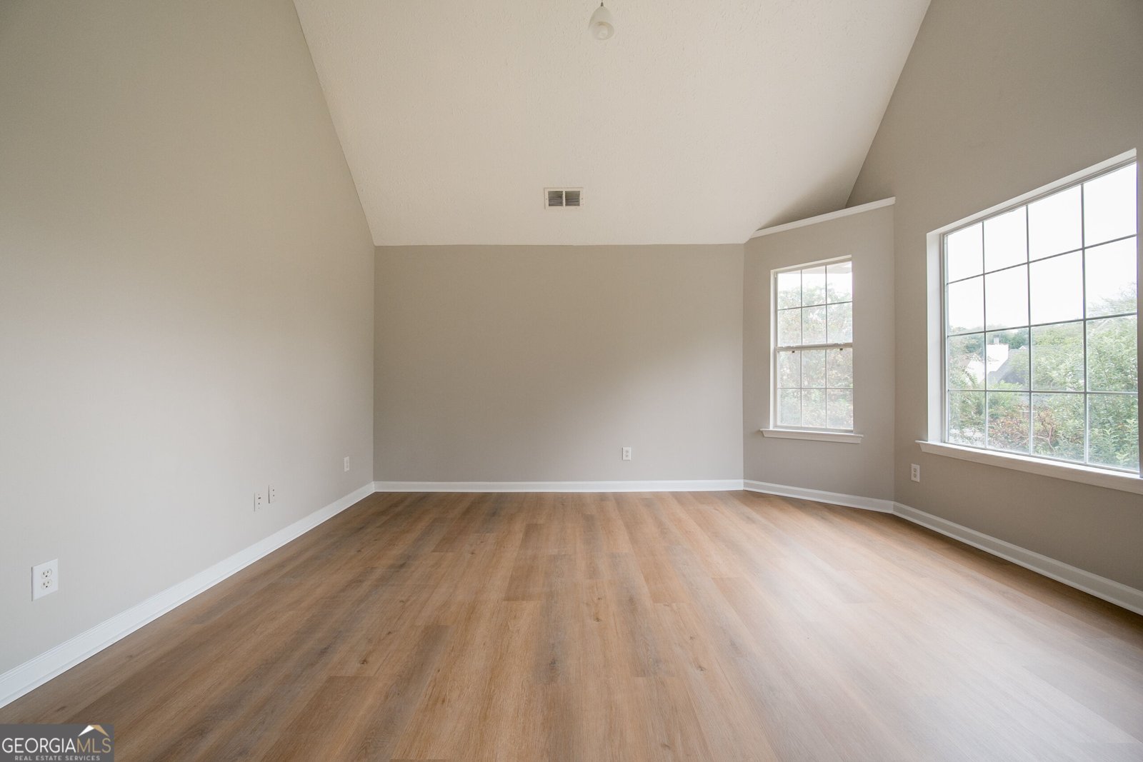 412 Lake Front Court Stockbridge - Photo 33