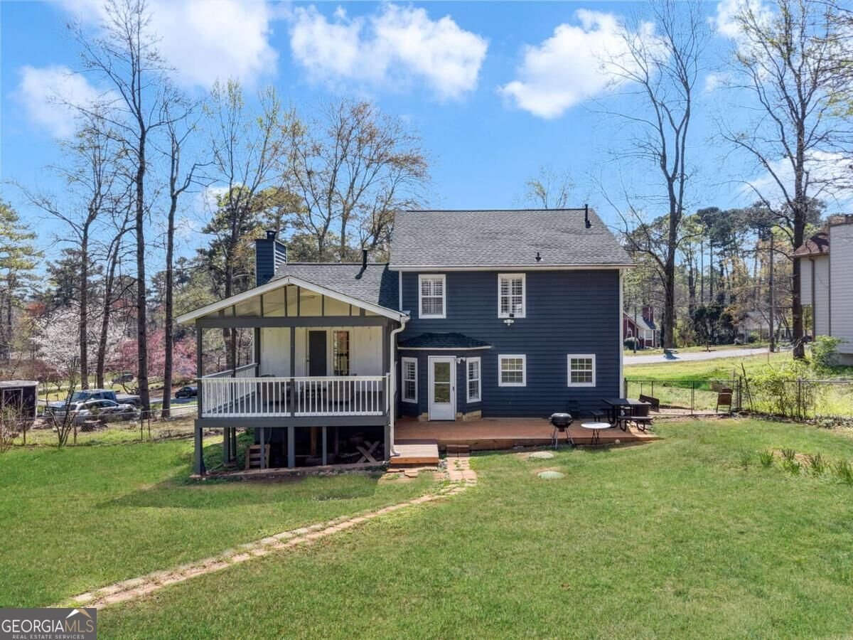 1349 Ashbrook Drive Lawrenceville - main photo