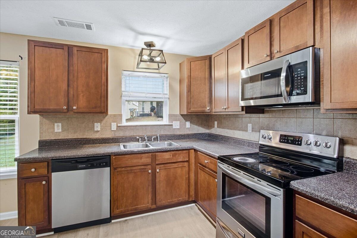 4779 Chafin Point Court Snellville - Photo 10