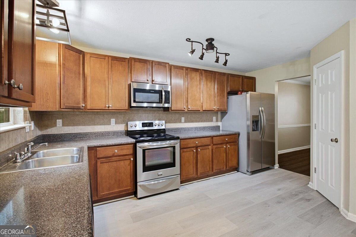 4779 Chafin Point Court Snellville - Photo 12