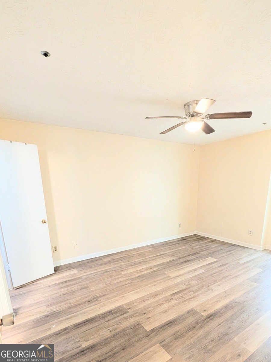 761 Windchase Lane Stone Mountain - Photo 18
