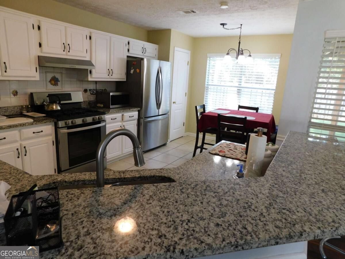214 Summer Hill Circle Stockbridge - Photo 16