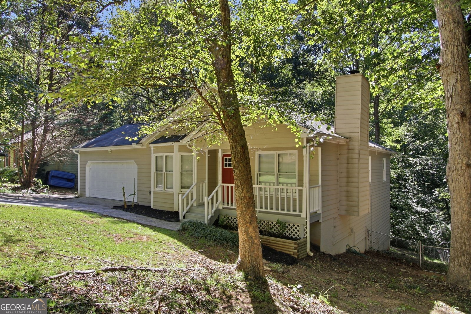 1535 Oakhill Drive Auburn - Photo 2
