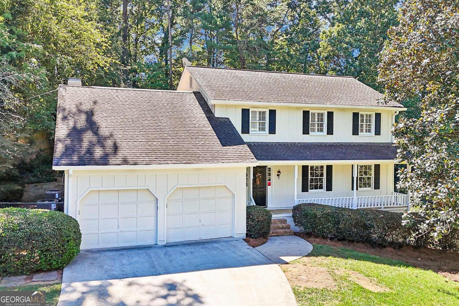 495 Wyncourtney Drive Sandy Springs - main photo