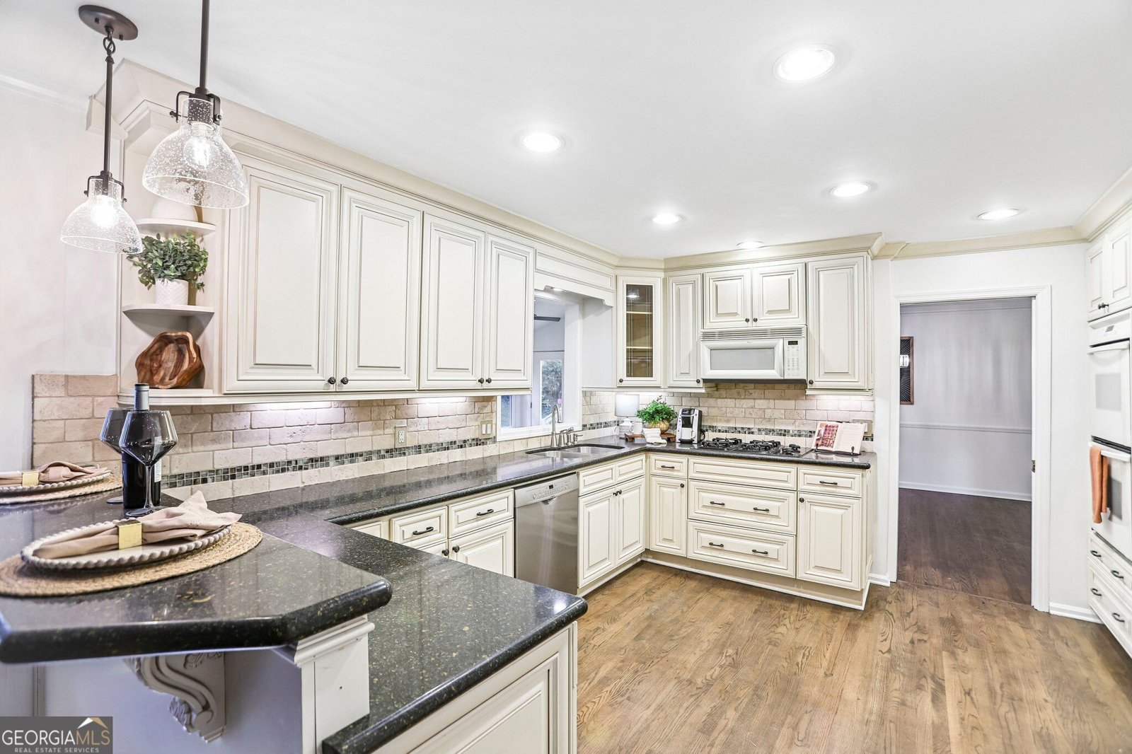 495 Wyncourtney Drive Sandy Springs - Photo 22