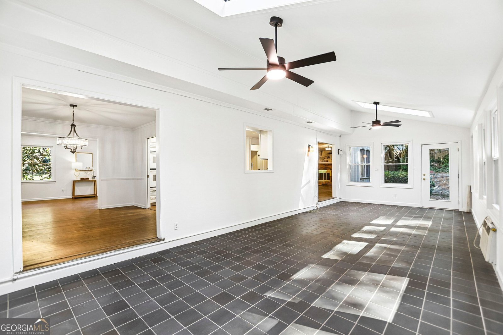 495 Wyncourtney Drive Sandy Springs - Photo 25