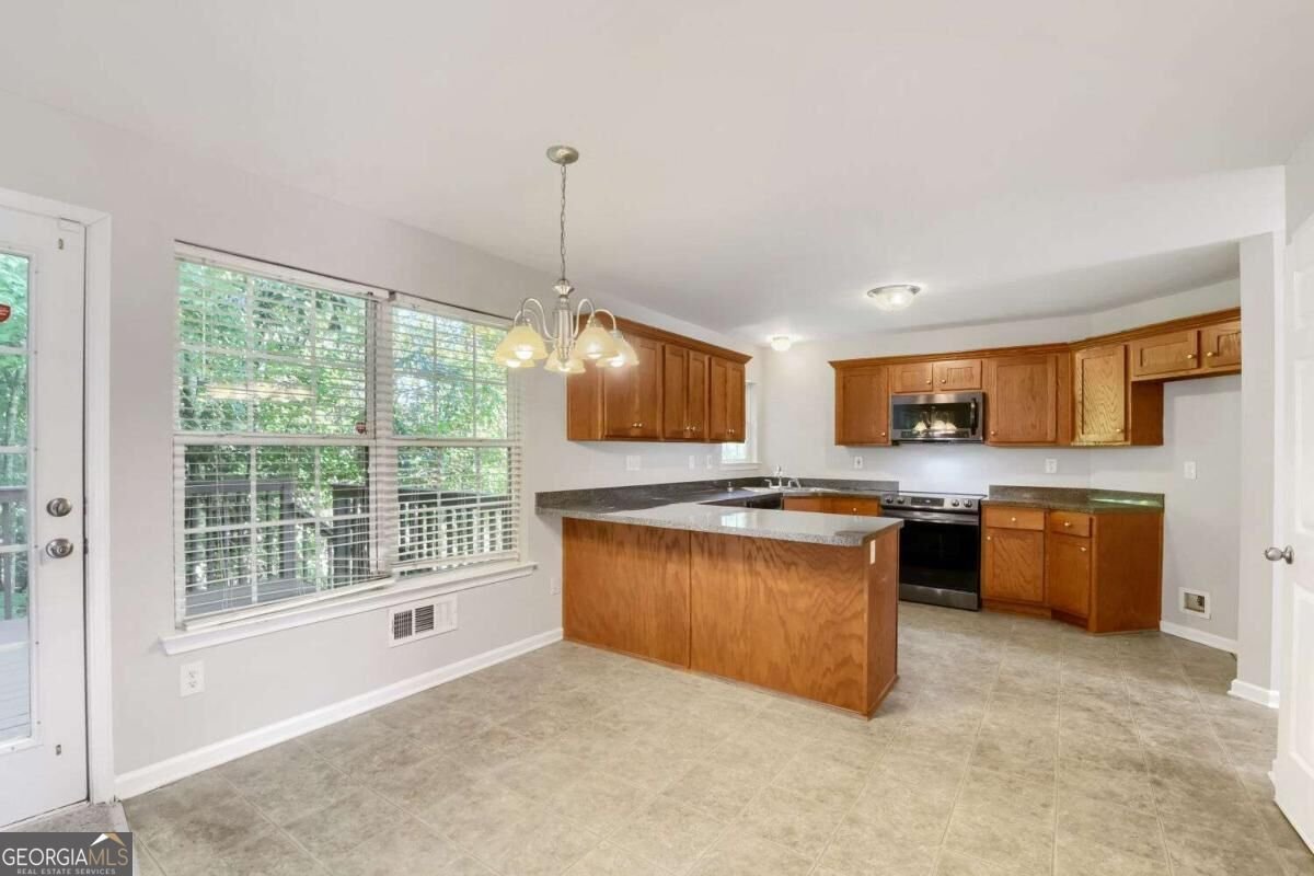 395 Sandy Ridge Road Mcdonough - Photo 10
