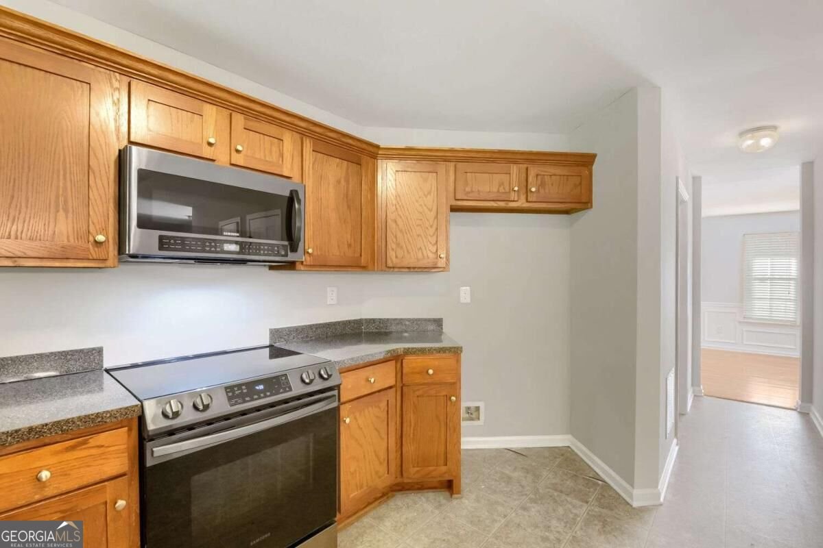 395 Sandy Ridge Road Mcdonough - Photo 9