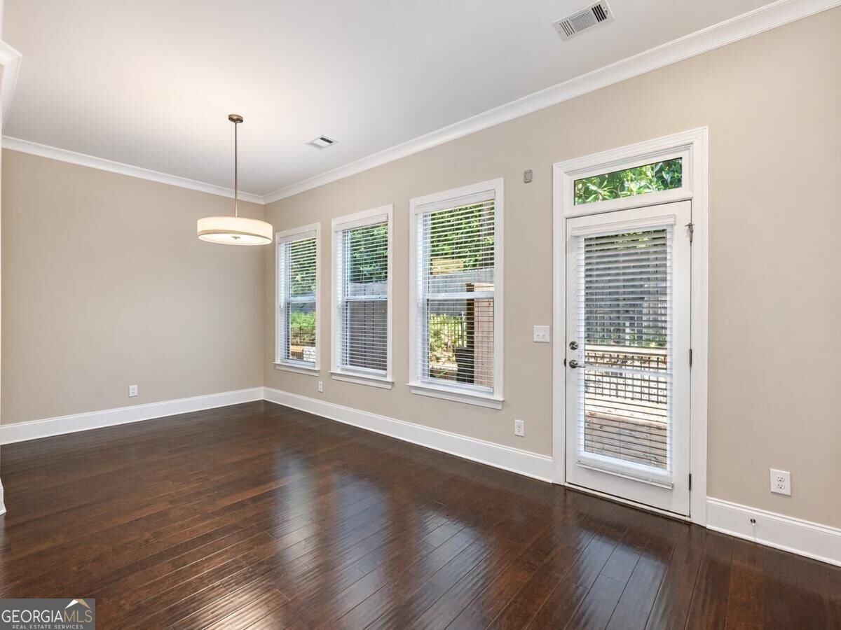 1374 Doublegate Drive Atlanta - Photo 16