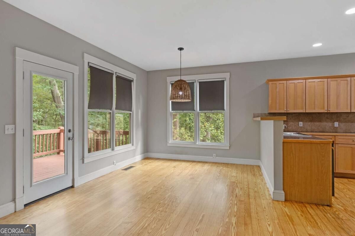 2443 Claude Street Atlanta - Photo 8