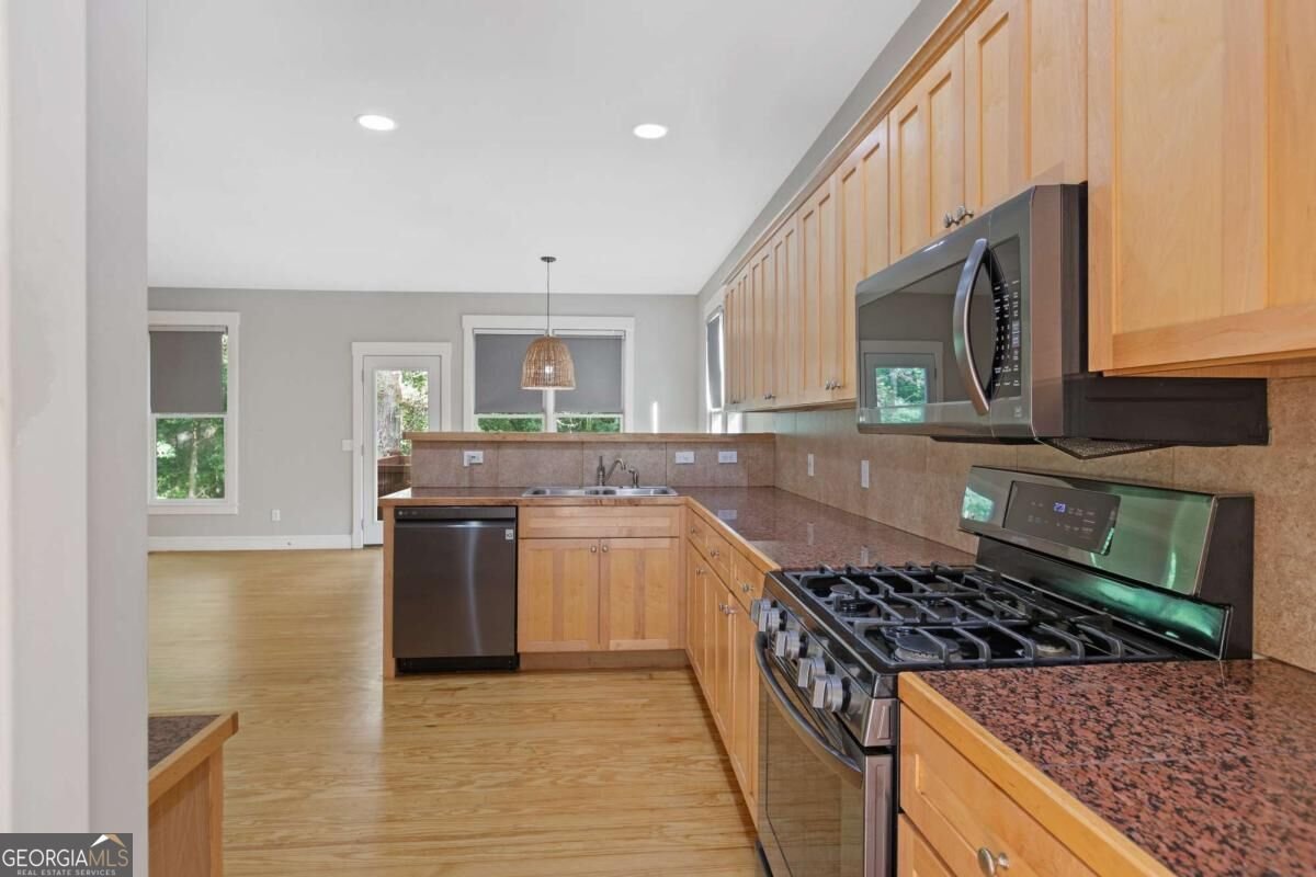 2443 Claude Street Atlanta - Photo 9
