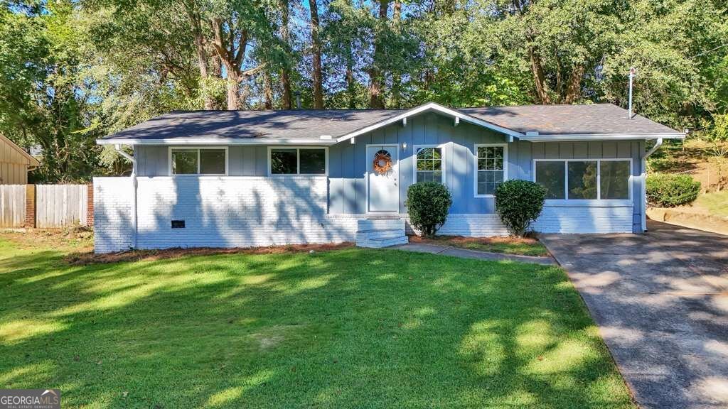 2518 Carolyn Drive Smyrna - main photo