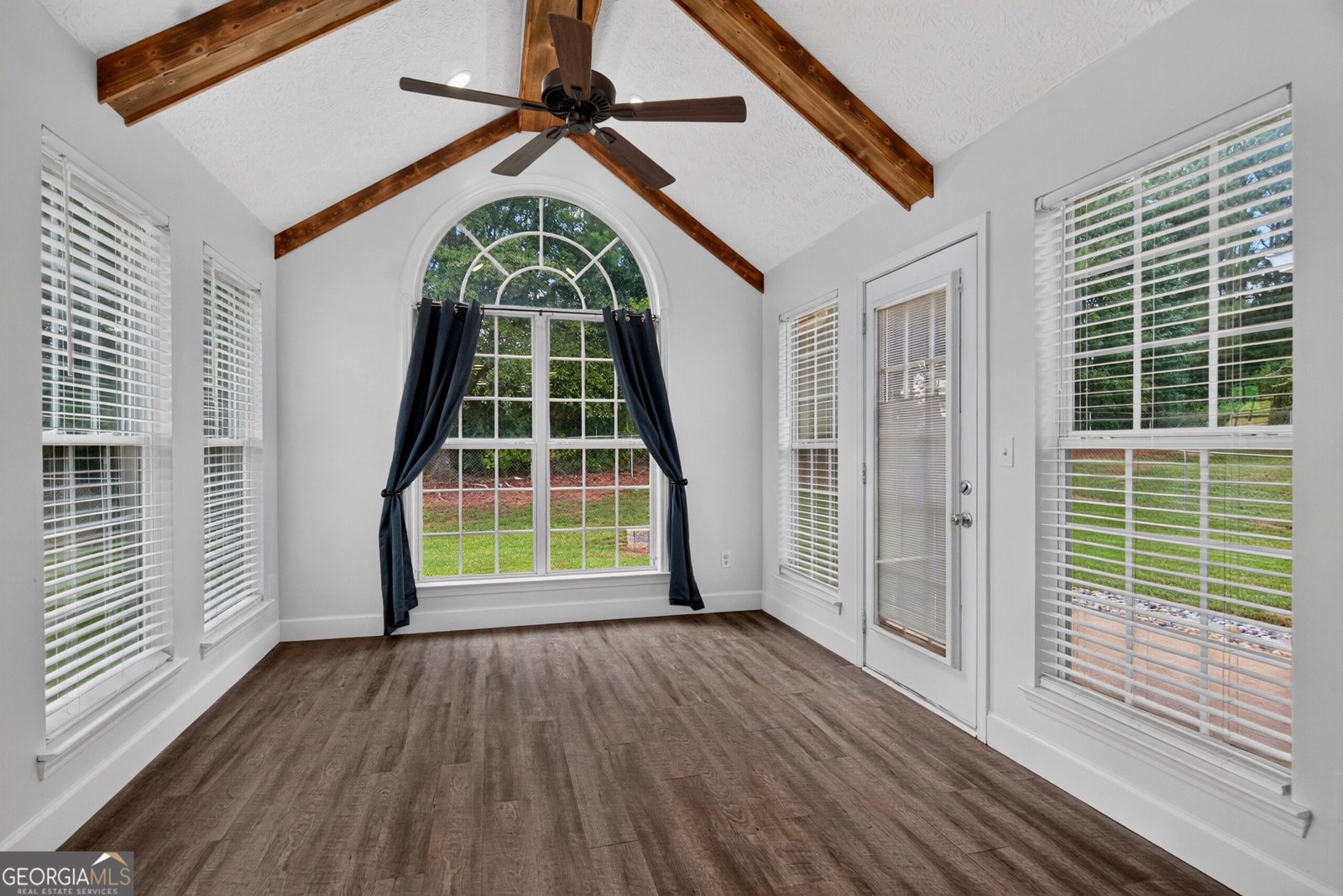412 Lexington Park Drive Lagrange - Photo 11