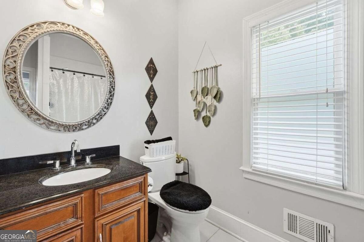 1121 Ashton Bluff Drive Atlanta - Photo 13