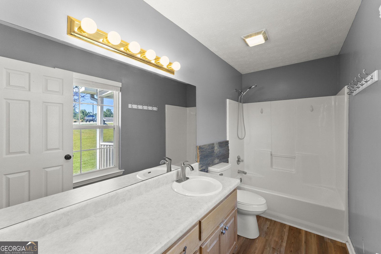 313 Hawthorne Drive Cleveland - Photo 16