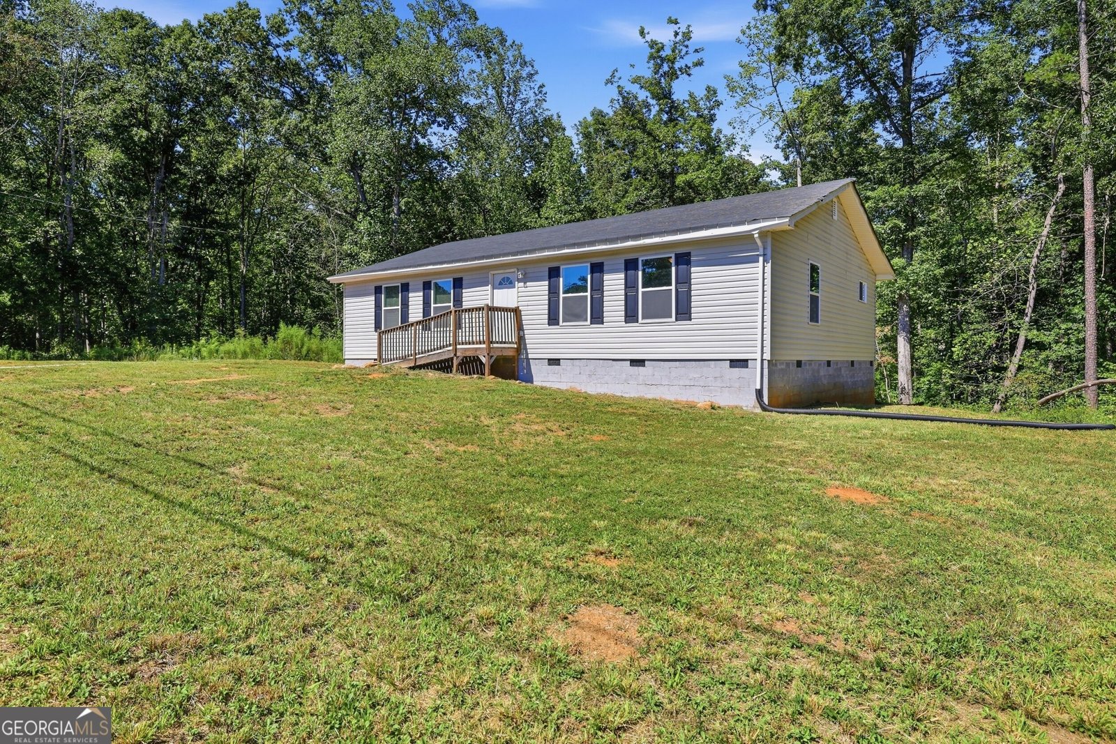 2421 Silver Shoals Road Toccoa - main photo