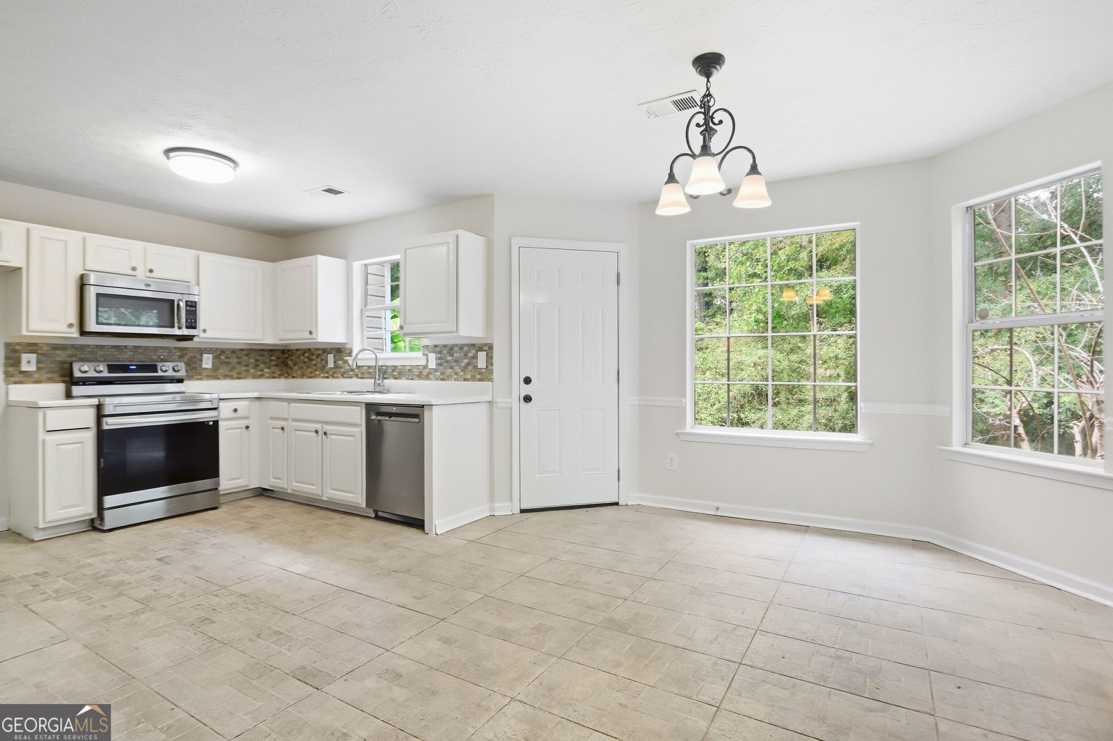 310 Kaden Court McDonough - Photo 8