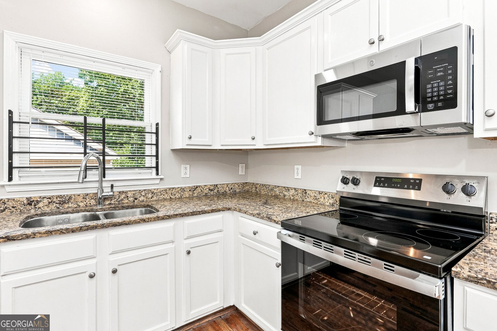 697 Cooper Street Atlanta - Photo 10
