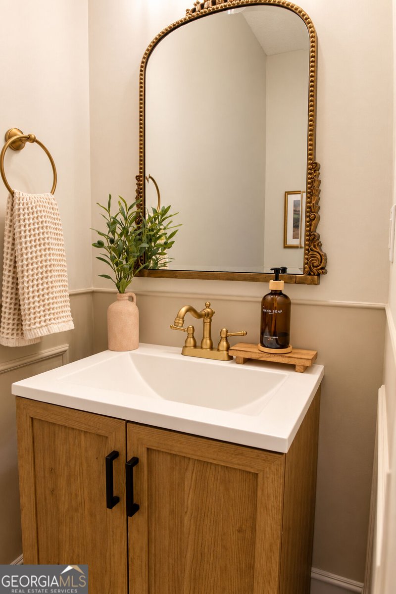 1415 Bay Overlook Drive Woodstock - Photo 8