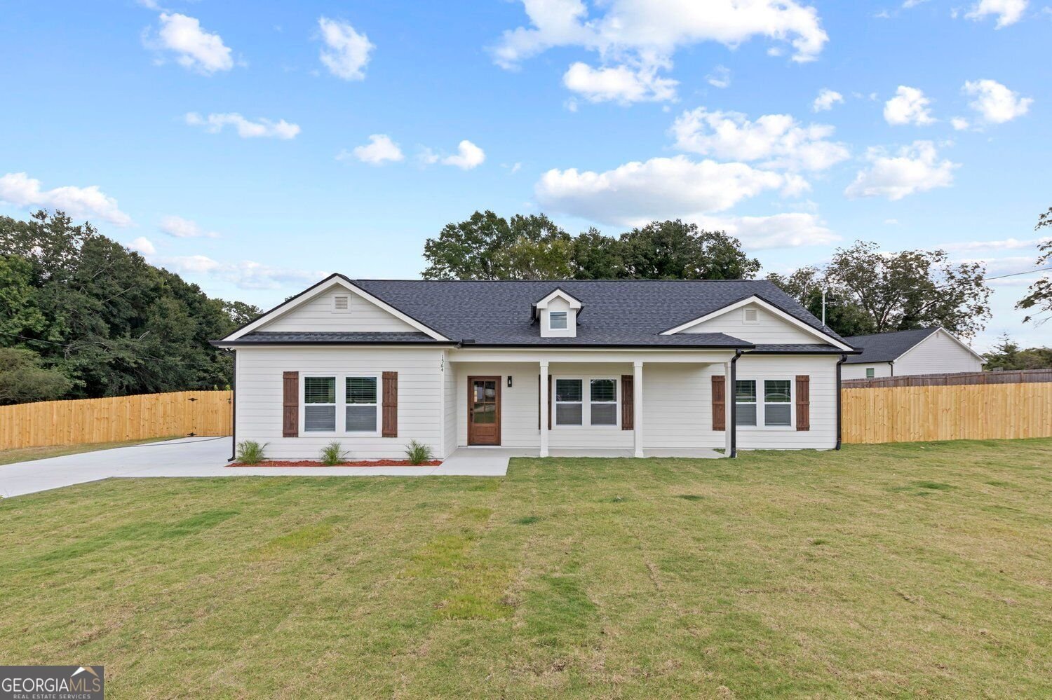 1564 McIntosh Road Douglasville - main photo