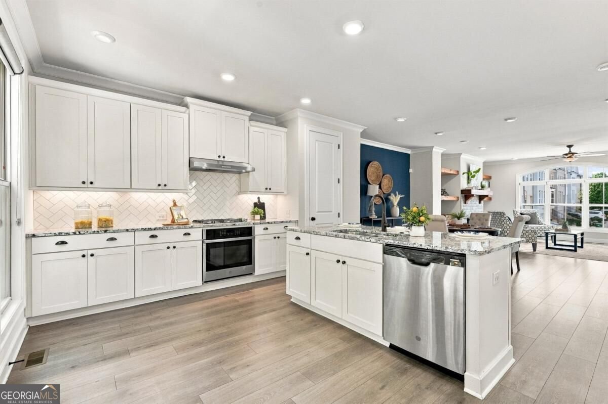 7950 Laurel Creek Drive Johns Creek - Photo 13