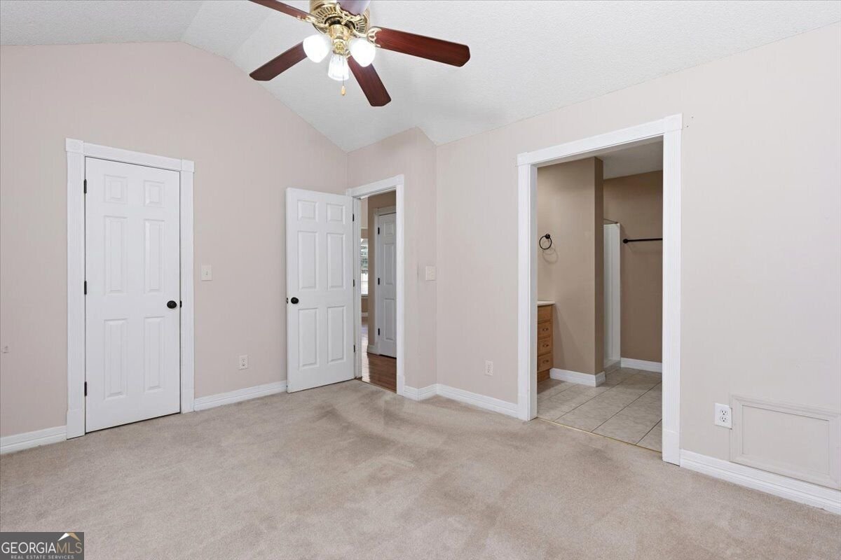 241 Graystone Pointe Drive Macon - Photo 17