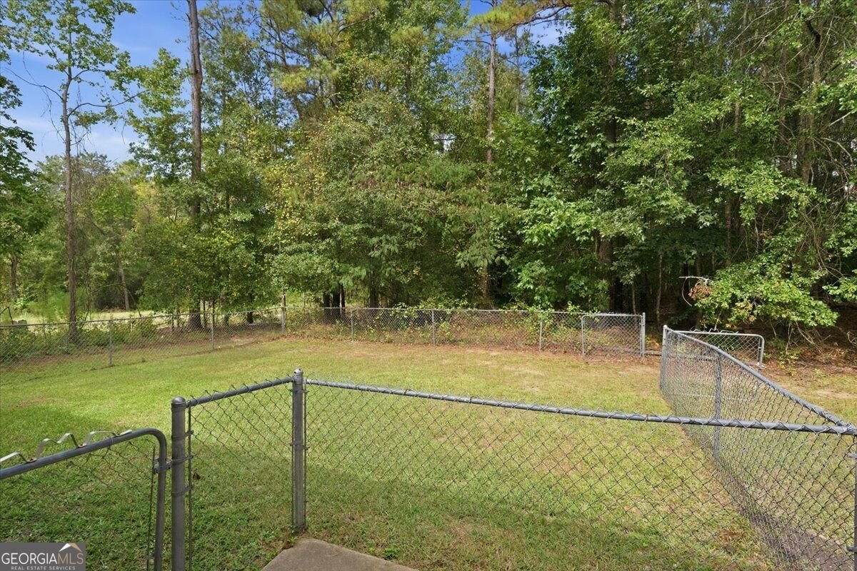 241 Graystone Pointe Drive Macon - Photo 27