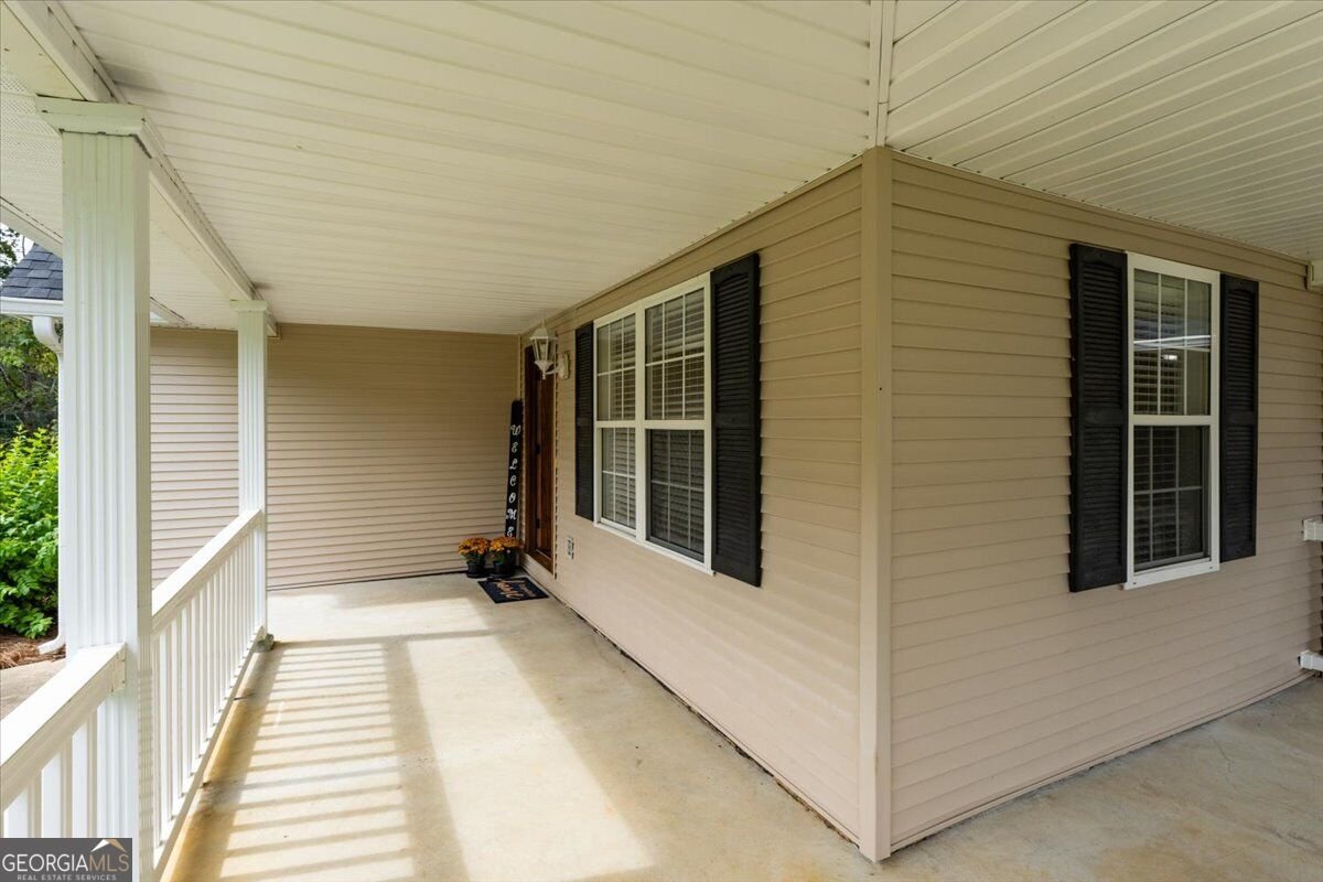 241 Graystone Pointe Drive Macon - Photo 7