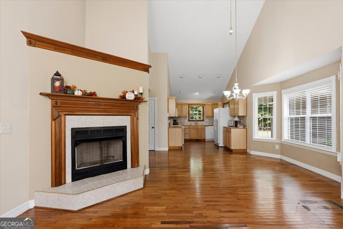 241 Graystone Pointe Drive Macon - Photo 9