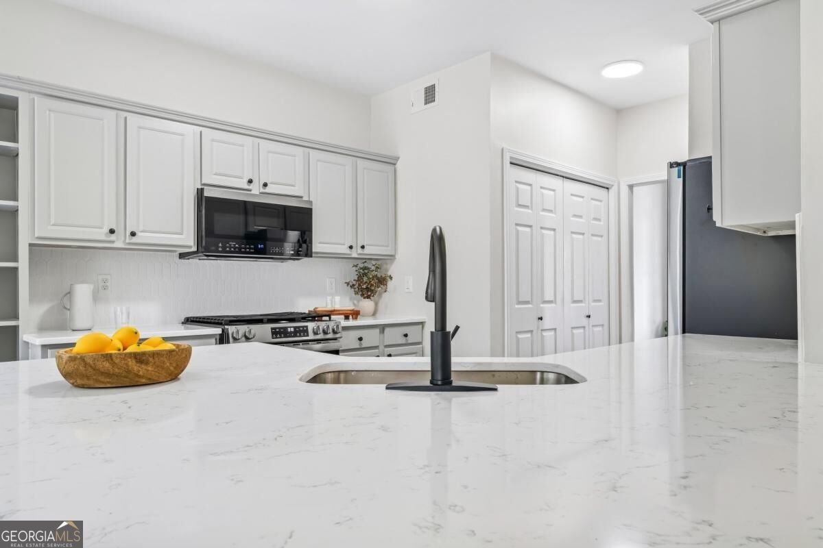 4052 Thornbrook Lane Marietta - Photo 13